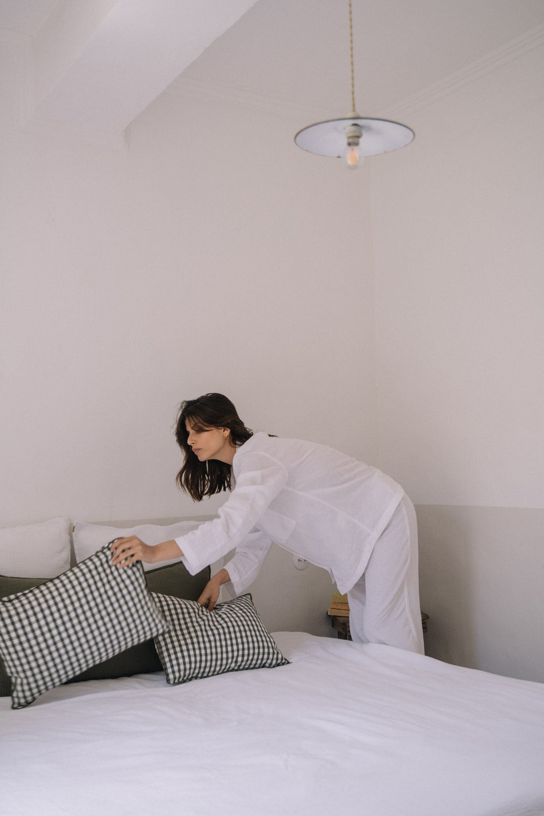 Coussin déhoussable en lin coton 35x50 cm Vichy - Vert câpre Coussins Les Pensionnaires