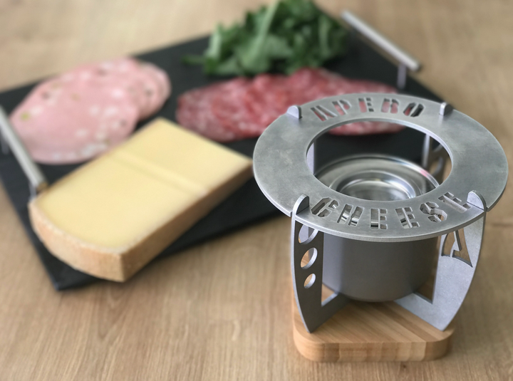 Original Apéro Cheese: the individual portable raclette service